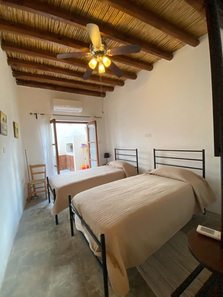 1c07028e-abaa-4573-a65b-fda2c40b98b7