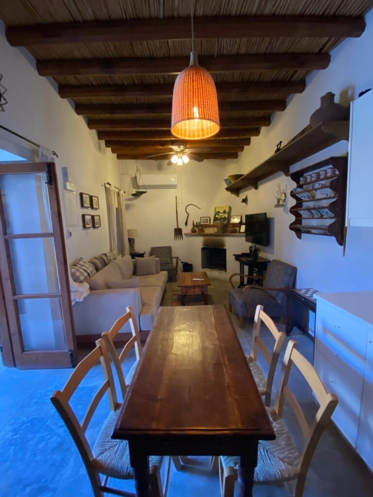 2119b140-b651-476f-aa40-49f62bbd9f07