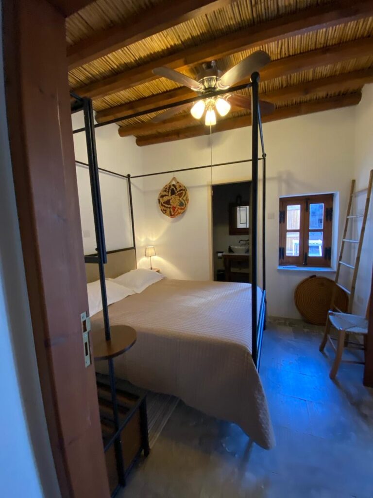 9d586338-6fee-4f42-bbb0-cb215a4412dc