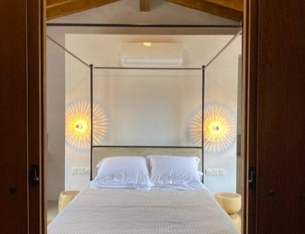 a05b945c-00a1-4314-82f9-a095f30aeab3